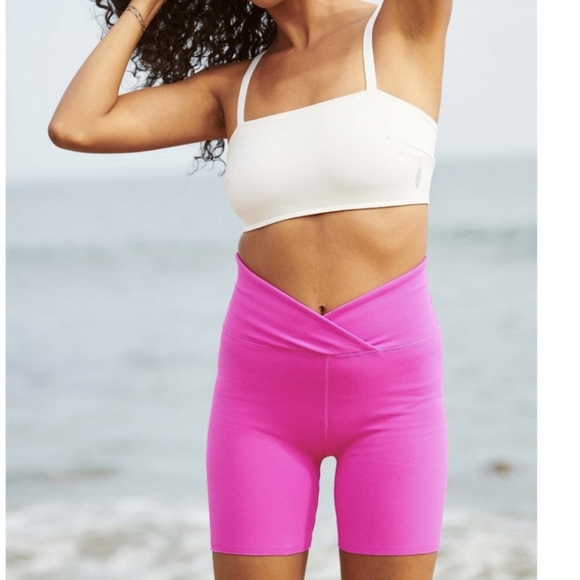 🆕🌿FREE PEOPLE SHORTS🌿 - Picture 2 of 7